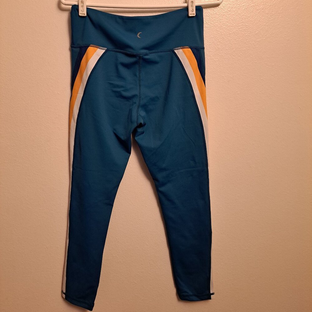 Zyia Janis Light N Tight Hi-Rise Side Stripe 7/8 Leggings - Picture 6 of 9